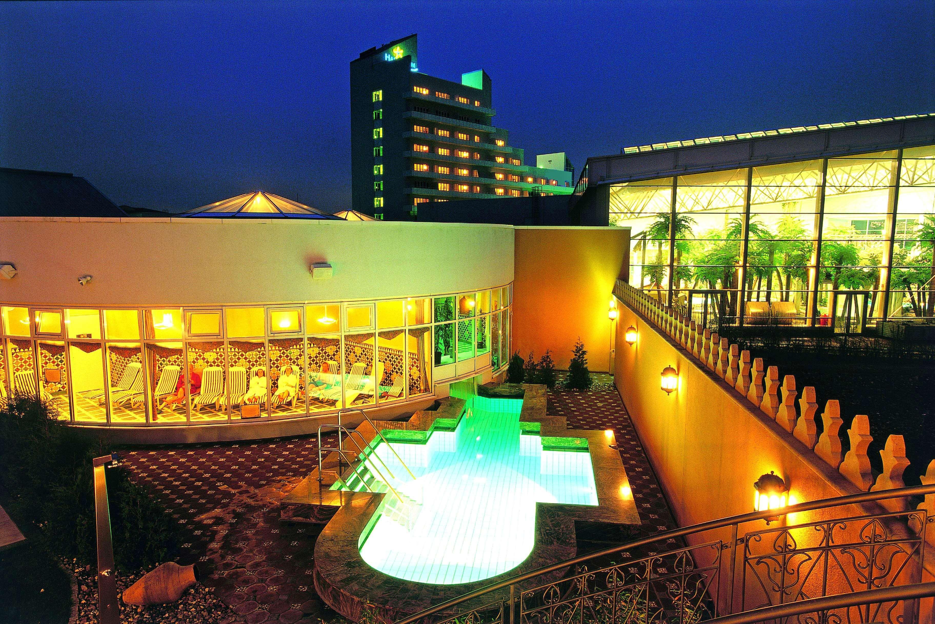Wyndham Stralsund Hansedom Exterior foto