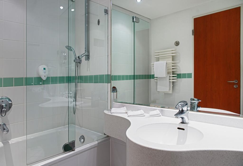 Wyndham Stralsund Hansedom Habitación foto
